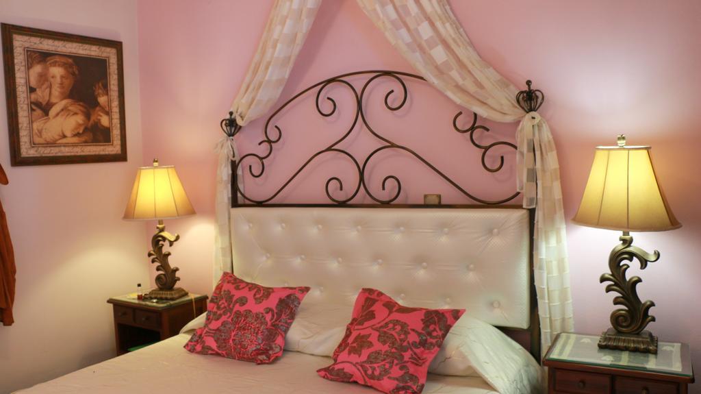 Aristotelis-Nikos Paramonas Studios Room photo